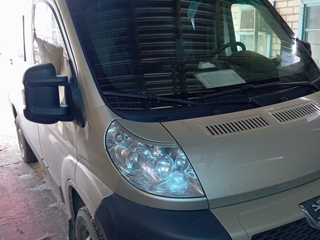 2013 Peugeot Boxer, бежевый, 2000000 рублей, вид 1