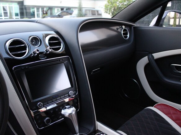 2017 Bentley Continental GT Supersports II Рестайлинг, чёрный, 16500000 рублей - вид 25