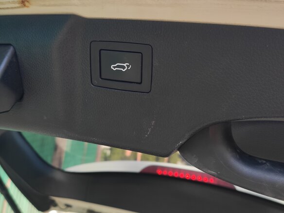 2014 Hyundai Santa Fe Grand III, белый - вид 25
