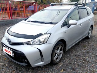 2015 Toyota Prius Alpha I (ZVW40/41) Рестайлинг, серебристый, 1550000 рублей, вид 2