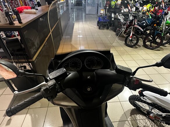 2009 Honda Silver Wing 400, серый, 499000 рублей - вид 4
