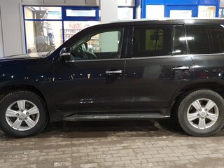 2016 Lexus LX 570 III Рестайлинг 2, чёрный, 7500000 рублей, вид 3