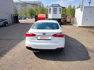 2013 Kia Cerato III, белый, 1200000 рублей, вид 5