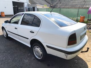 1998 Skoda Octavia I (A4), белый, 490000 рублей, вид 4