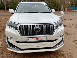 2019 Toyota Land Cruiser Prado 150 Series Рестайлинг 2, белый, 5550000 рублей, вид 2