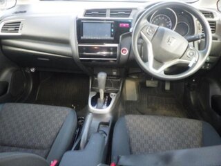 2015 Honda Fit III, белый, 835000 рублей, вид 2