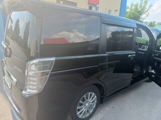 2013 Honda Stepwgn Spada IV Рестайлинг, чёрный, 1775000 рублей, вид 4