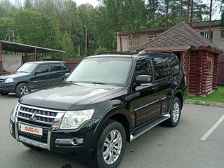 2015 Mitsubishi Pajero IV Рестайлинг 2, чёрный, 2750000 рублей, вид 1