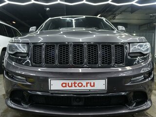 2014 Jeep Grand Cherokee SRT IV (WK2) Рестайлинг, серый, 3500000 рублей, вид 2