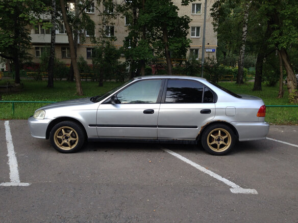 1999 Honda Civic VI, серебристый - вид 3