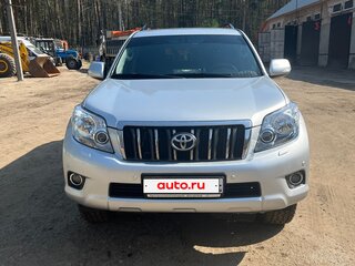 2013 Toyota Land Cruiser Prado 150 Series, серебристый, 3150000 рублей, вид 1