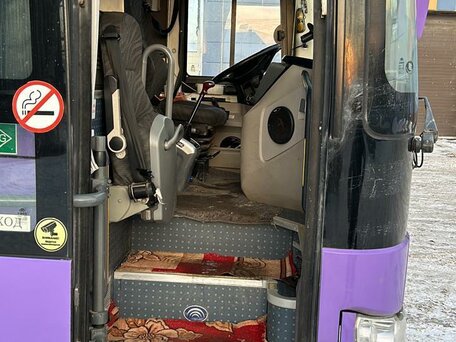 2021 Yutong ZK6122H9, фиолетовый, 10555000 рублей, вид 5