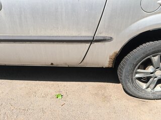 2002 Dodge Caravan Grand IV, серебристый, 400000 рублей, вид 2