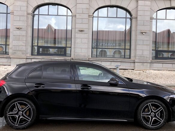 2018 Mercedes-Benz A-Класс 200 IV (W177), чёрный, 2420000 рублей - вид 1