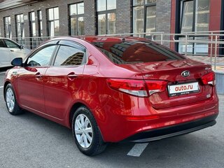 2016 Kia Rio III Рестайлинг, красный, 1650000 рублей, вид 5