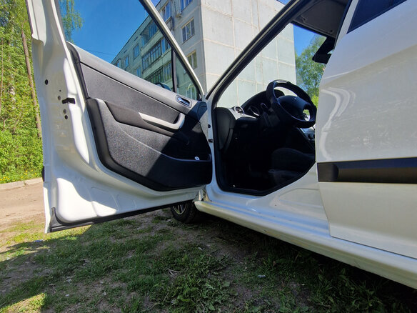 2010 Peugeot 308 I, белый, 530000 рублей - вид 6