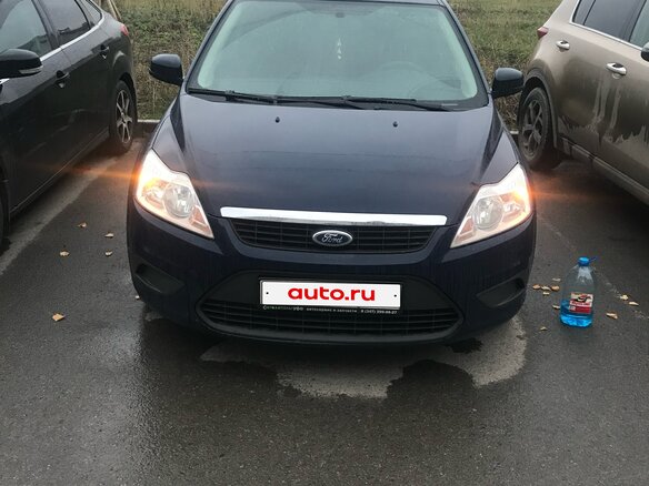 2010 Ford Focus II Рестайлинг, синий, 770000 рублей - вид 2