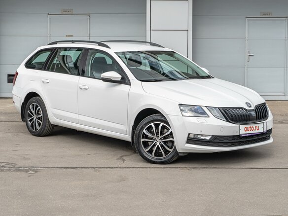 2017 Skoda Octavia III (A7) Рестайлинг, белый - вид 7