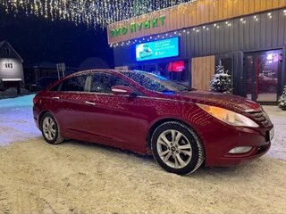 2011 Hyundai Sonata VI (YF), красный, 1200000 рублей, вид 3