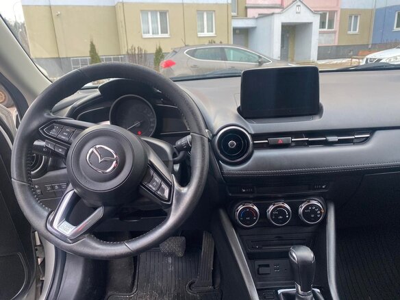 2018 Mazda CX-3 I Рестайлинг, белый, 1895000 рублей - вид 9