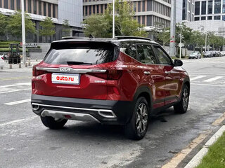 2023 Kia KX3, красный, 1550000 рублей, вид 5