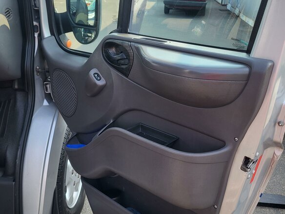 2001 Ford Transit, серебристый, 1600000 рублей - вид 38