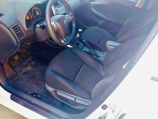 2013 Toyota Corolla X (E140, E150) Рестайлинг, белый, 1290000 рублей, вид 5