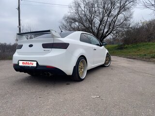 2011 Kia Cerato Koup II, белый, 1150000 рублей, вид 5