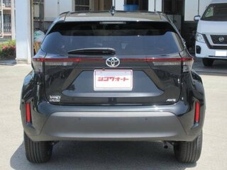 2023 Toyota Yaris Cross I, чёрный, 1690000 рублей, вид 5