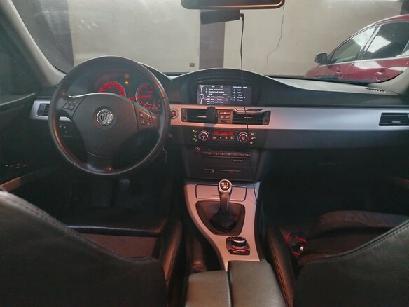2008 BMW 3 серии 320i V (E90/E91/E92/E93) Рестайлинг, чёрный, 1050000 рублей - вид 5