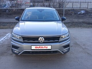 2019 Volkswagen Tiguan II, серебристый, 1850000 рублей, вид 2