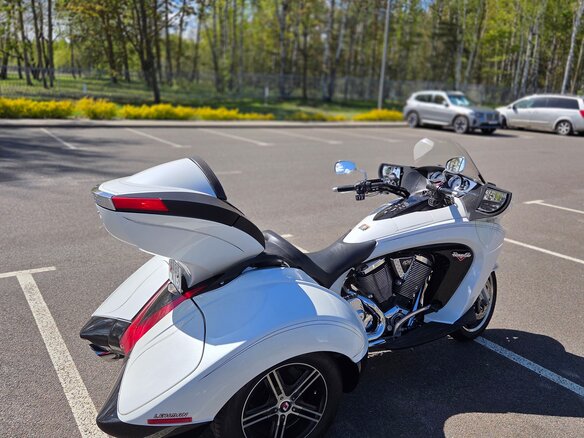 2013 Victory Vision Tour, белый, 5500000 рублей - вид 28