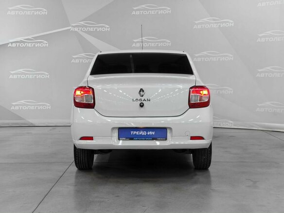 2019 Renault Logan II Рестайлинг, белый - вид 3