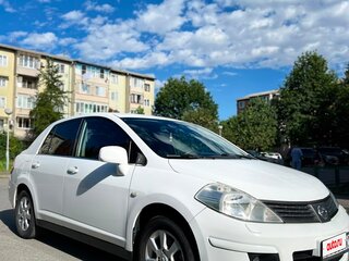 2008 Nissan Tiida I, белый, 720000 рублей, вид 2