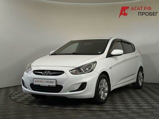 2012 Hyundai Solaris I, белый, 700000 рублей, вид 1
