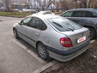 2001 Toyota Avensis I Рестайлинг, серебристый, 260001 рублей, вид 5