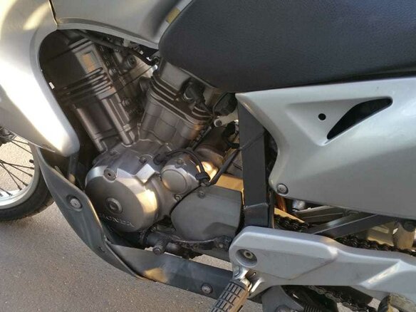 2004 Honda XL650V Transalp, серебристый - вид 11