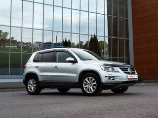 2010 Volkswagen Tiguan I, серебристый, 800000 рублей, вид 2