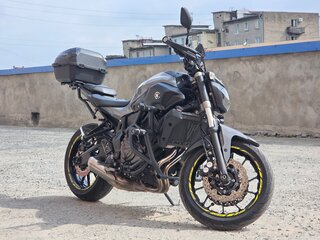 2016 Yamaha MT-07 (FZ-07), серебристый, 540000 рублей, вид 3
