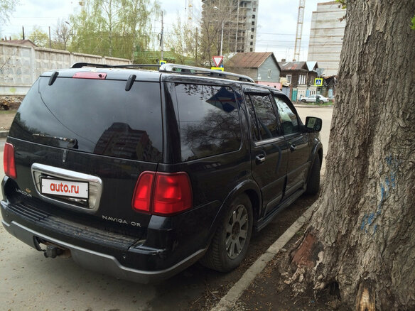2002 Lincoln Navigator 6-speed II, чёрный - вид 4
