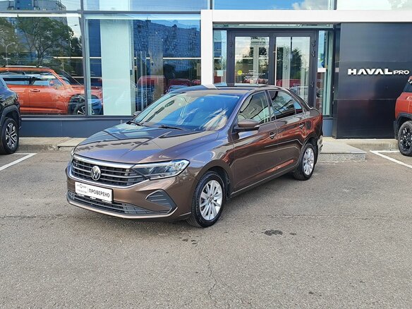 2021 Volkswagen Polo VI, коричневый