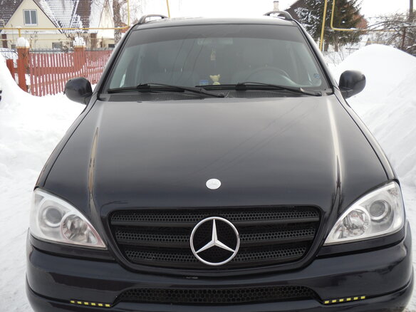 2000 Mercedes-Benz M-Класс 320 I (W163), синий