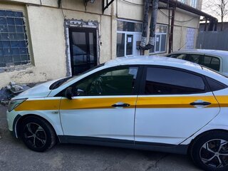 2014 Hyundai Solaris I Рестайлинг, белый, 500000 рублей, вид 2