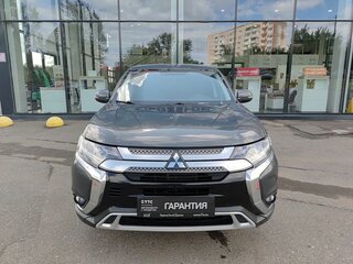 2019 Mitsubishi Outlander III Рестайлинг 3, серый, 2017000 рублей, вид 2
