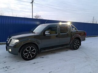 2014 Nissan Navara (Frontier) III (D40) Рестайлинг, голубой, 1850000 рублей, вид 4