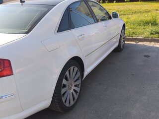 2009 Audi A8 II (D3) Рестайлинг 2, белый, 1100000 рублей, вид 2