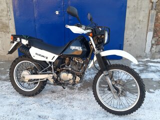 Suzuki Djebel 200