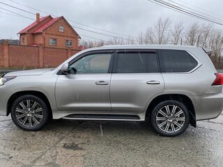 2016 Lexus LX 570 III Рестайлинг 2, серый, 9000000 рублей, вид 4