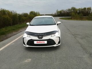 2020 Toyota Corolla XII (E210), белый, 2000000 рублей, вид 1