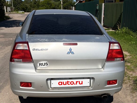 2006 Mitsubishi Galant IX Рестайлинг, серебристый, 450000 рублей - вид 2